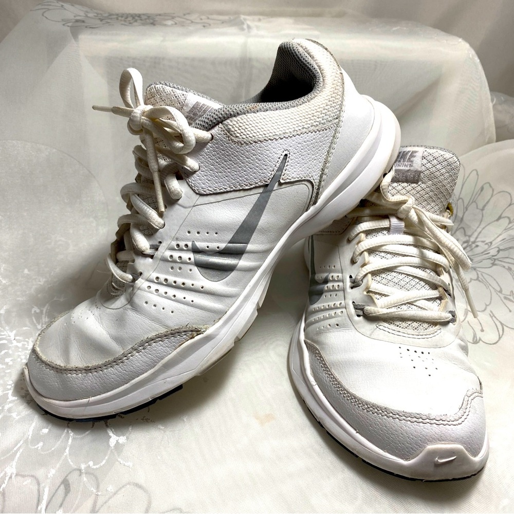 Nike Women's CoreFlex TR3 724866 001 Ankle-High Training Shoes Size 6.